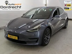 Grijs Gebruikt 2020 Tesla Model 3 Standard Range Sedan | € 16.988 (Eerlijke prijs)