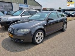 Grijs Gebruikt 2004 Audi A3 Ambition Hatchback | € 2.250 (Eerlijke prijs)