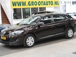 Bruin Gebruikt 2014 Renault Mégane GrandTour Authentique Stationwagen | € 4.644 (Eerlijke prijs)
