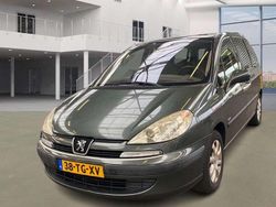 Gebruikt 2006 Peugeot 807 MPV | € 1.950