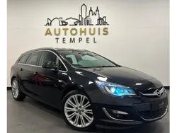 Zwart Gebruikt 2014 Opel Astra Sport Stationwagen | € 5.999 (Eerlijke prijs)