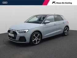 Grijs Gebruikt 2024 Audi A1 Sportback S-Line Hatchback | € 30.880 (Eerlijke prijs)