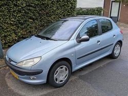 Gebruikt 2002 Peugeot 206 | € 750 (Goede deal)