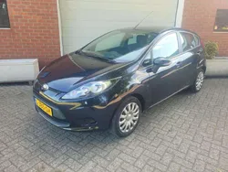 Zwart, metallic lak Gebruikt 2012 Ford Fiesta Trend Hatchback | € 2.350 (Super prijs)