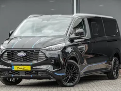 Zwart Nieuw 2025 Ford Tourneo Sport Van | € 70.950