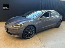 Grijs Gebruikt 2019 Tesla Model 3 Performance Sedan | € 26.500 (Iets duurder)