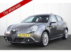 Grijs Gebruikt 2011 Alfa Romeo Giulietta Distinctive Hatchback | € 7.850 (Iets duurder)