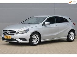 Grijs (metallic) Gebruikt 2013 Mercedes A180 Hatchback | € 11.950 (Goede deal)