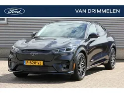 Grijs Gebruikt 2022 Ford Mustang Mach-E GT Premium SUV | € 51.500 (Eerlijke prijs)