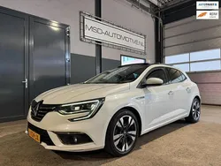 Wit, metallic lak Gebruikt 2019 Renault Mégane GT Line GT-Line Hatchback | € 11.449 (Goede deal)