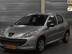 Grijs Gebruikt 2009 Peugeot 206+ Hatchback | € 2.950 (Eerlijke prijs)
