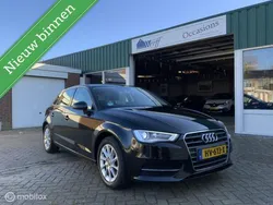 Zwart Gebruikt 2016 Audi A3 Sportback Attraction Hatchback | € 12.950 (Eerlijke prijs)