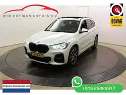 Wit, metallic lak Gebruikt 2020 BMW X1 M Sport SUV | € 31.839 (Eerlijke prijs)