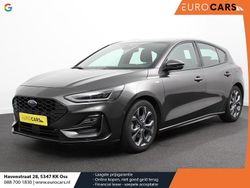 Grijs Gebruikt 2023 Ford Focus ST-Line Hatchback | € 24.385 (Iets duurder)