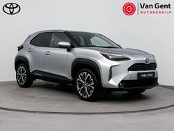 Zilver Gebruikt 2022 Toyota Yaris Cross Executive SUV | € 28.999 (Eerlijke prijs)