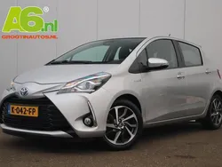 Grijs Gebruikt 2020 Toyota Yaris Active Hatchback | € 15.999 (Eerlijke prijs)
