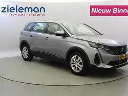 Grijs Gebruikt 2021 Peugeot 5008 Active MPV | € 19.845 (Eerlijke prijs)