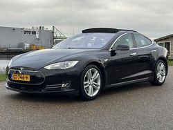 Zwart Gebruikt 2015 Tesla Model S Hatchback | € 19.900 (Iets duurder)