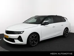 Wit Nieuw 2025 Opel Astra Ultimate Stationwagen | € 51.450 (Duur)
