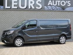 Grijs Gebruikt 2022 Renault Trafic Van | € 30.500