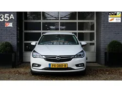 Wit Gebruikt 2017 Opel Astra Business Stationwagen | € 7.450 (Eerlijke prijs)