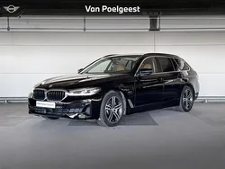 Zwart Gebruikt 2022 BMW 530e Comfort Edition Stationwagen | € 39.900 (Super prijs)