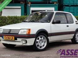 Wit Gebruikt 1988 Peugeot 205 GTi Hatchback | € 39.995