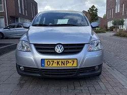 Grijs Gebruikt 2010 VW Fox Trendline Hatchback | € 3.750 (Duur)