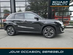 Zwart Gebruikt 2024 Suzuki Vitara Style SUV | € 26.900 (Eerlijke prijs)