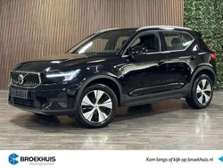 Zwart Gebruikt 2022 Volvo XC40 Inscription SUV | € 32.500 (Goede deal)