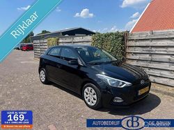 Zwart Gebruikt 2019 Hyundai i20 Hatchback | € 12.450 (Eerlijke prijs)