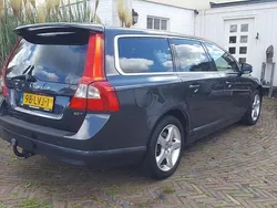 Grijs Gebruikt 2010 Volvo V70 Kinetic Stationwagen | € 6.950 (Goede deal)