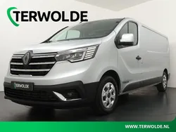 Gris highland Nieuw 2024 Renault Trafic Van | € 34.915