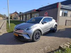Grijs Gebruikt 2018 Toyota C-HR Team SUV | € 19.950 (Eerlijke prijs)