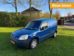 Blauw Gebruikt 2005 Peugeot Partner MPV | € 1.690 (Eerlijke prijs)
