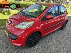 Rood Gebruikt 2007 Peugeot 107 Hatchback | € 1.995 (Eerlijke prijs)