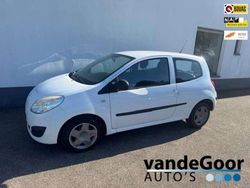 Wit Gebruikt 2009 Renault Twingo Authentique Hatchback | € 1.950 (Eerlijke prijs)