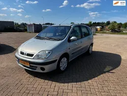 Grijs Gebruikt 2001 Renault Scénic Expression MPV | € 1.350 (Eerlijke prijs)