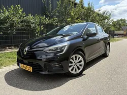 Zwart Gebruikt 2019 Renault Clio IV Intens Hatchback | € 9.999 (Goede deal)