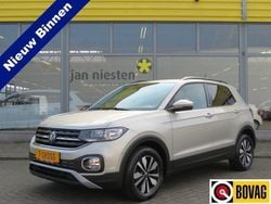Grijs Gebruikt 2023 VW T-Cross Move SUV | € 28.950 (Eerlijke prijs)