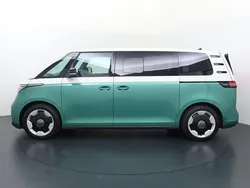 Groen Nieuw 2025 VW ID. Buzz Pro Van | € 70.398 (Duur)