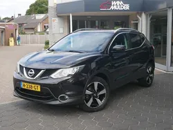Zwart Gebruikt 2016 Nissan Qashqai N-Connecta SUV | € 12.500 (Goede deal)