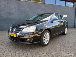 Zwart Gebruikt 2009 VW Jetta Comfortline Sedan | € 2.999 (Eerlijke prijs)
