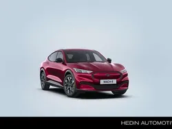 Rood Nieuw 2025 Ford Mustang Mach-E Standard Range SUV | € 44.970 (Eerlijke prijs)