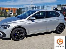 Grijs Gebruikt 2024 VW Polo Edition Hatchback | € 24.995 (Eerlijke prijs)