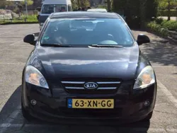 Zwart Gebruikt 2007 Kia Ceed MPV | € 2.050 (Eerlijke prijs)