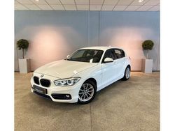 Wit Gebruikt 2016 BMW 118 Sport Line Hatchback | € 14.950 (Iets duurder)