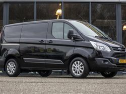 Zwart (metallic) Gebruikt 2017 Ford Transit Custom Trend Van | € 9.950 (Eerlijke prijs)