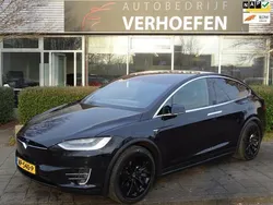 Zwart, metallic lak Gebruikt 2017 Tesla Model X SUV | € 27.950 (Super prijs)