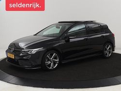 Zwart Gebruikt 2021 VW Golf VIII R-line Hatchback | € 20.200 (Iets duurder)